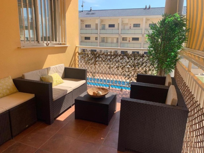 3 Bedrooms Apartment