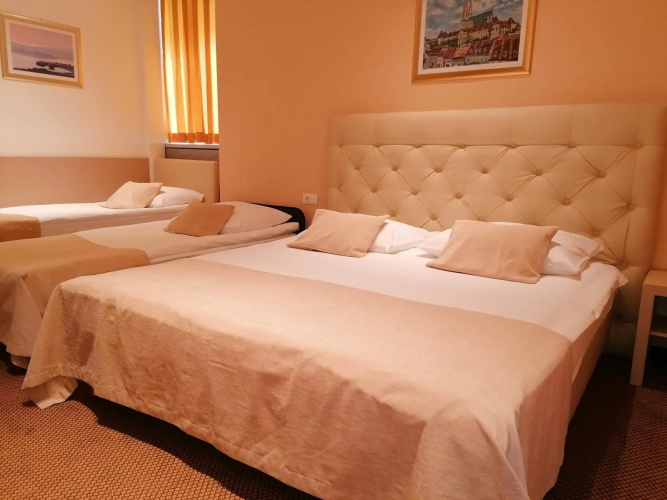 Hotel Central