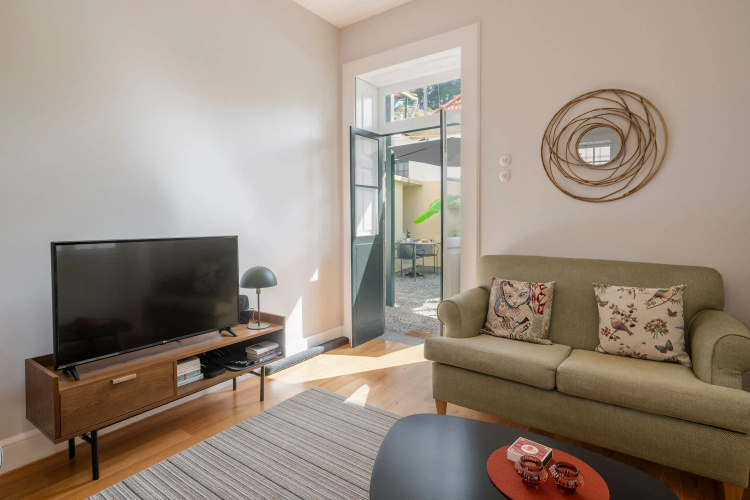 Chill Garden Apartment