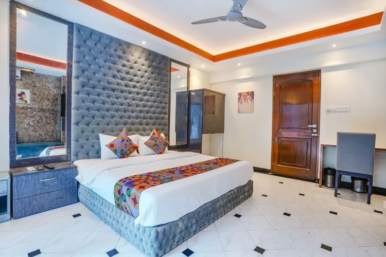 Premium room