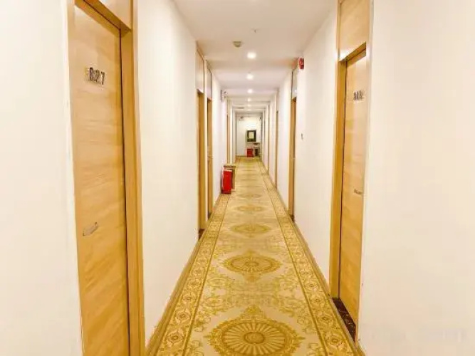 Huafu Hotel