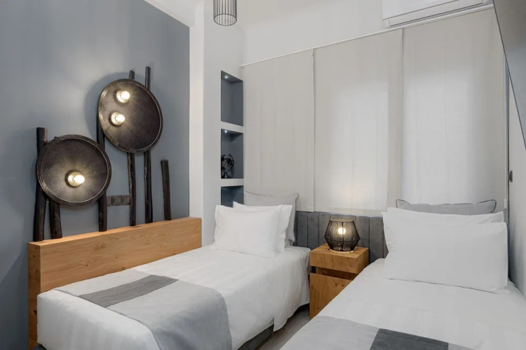 Acropolis Deluxe Apartment