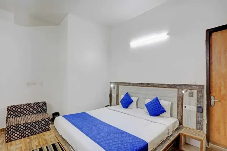 Greater Noida Stay