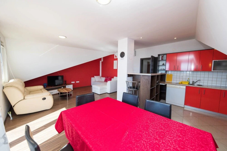 Apartments Janya