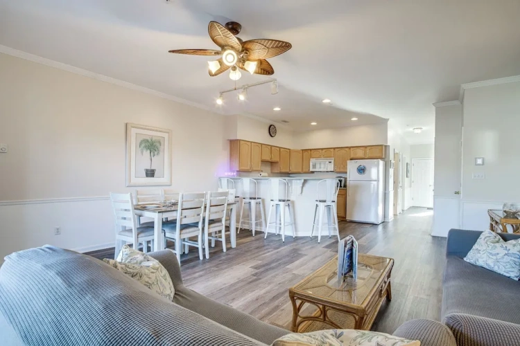 3 Bedrooms Apartment with balcony
