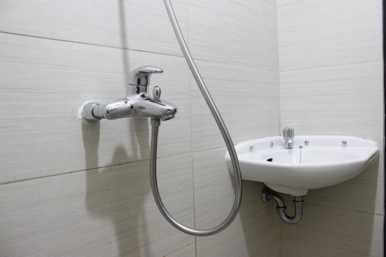 Cozy & Trendy Studio at Gateway Pasteur Apartment