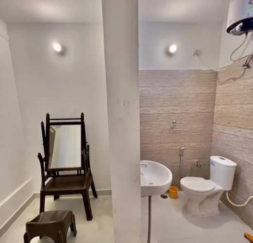 Deluxe Double room with balcony and with courtyard view