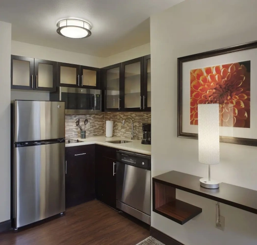 1 Bedroom Suite