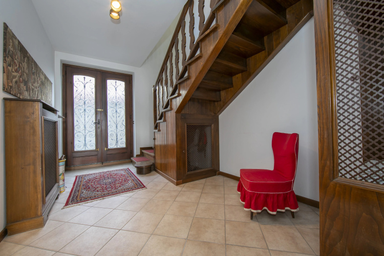 Casa Fronte Isola