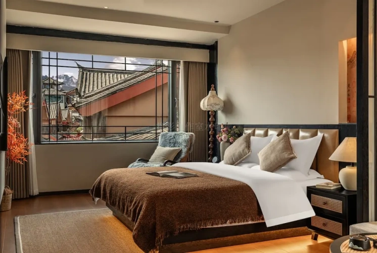 Luxury Double room with land view