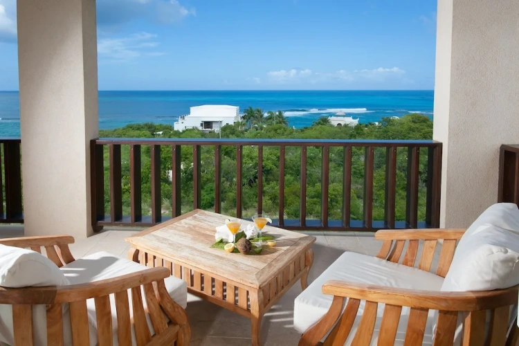 Double Studio with balcony and beachfront