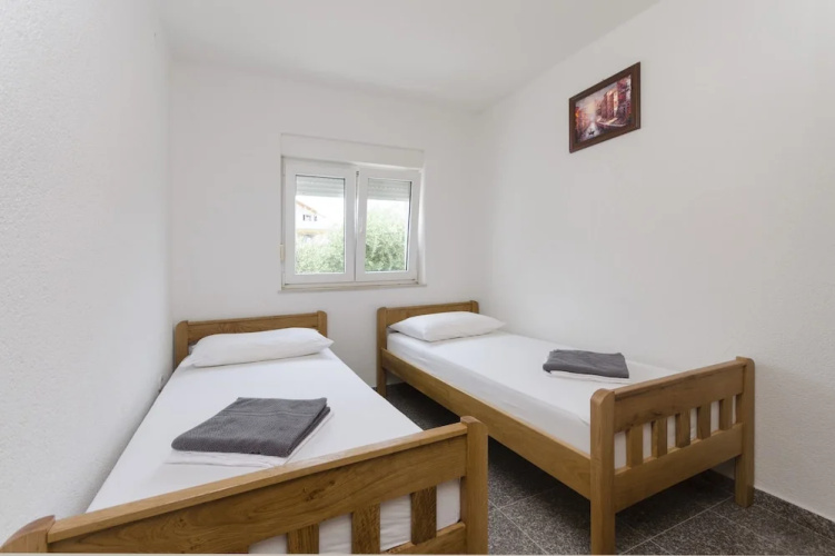 Apartments Crystal