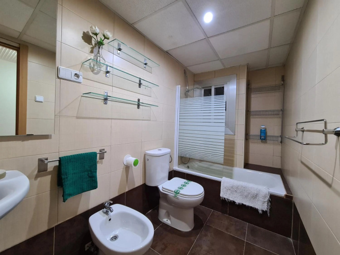 Apartamentos Dos Torres Légolas - Parking gratis