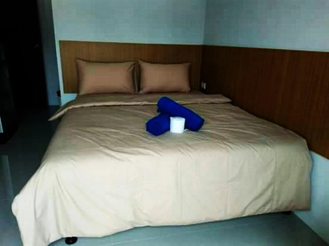P & J Guesthouse