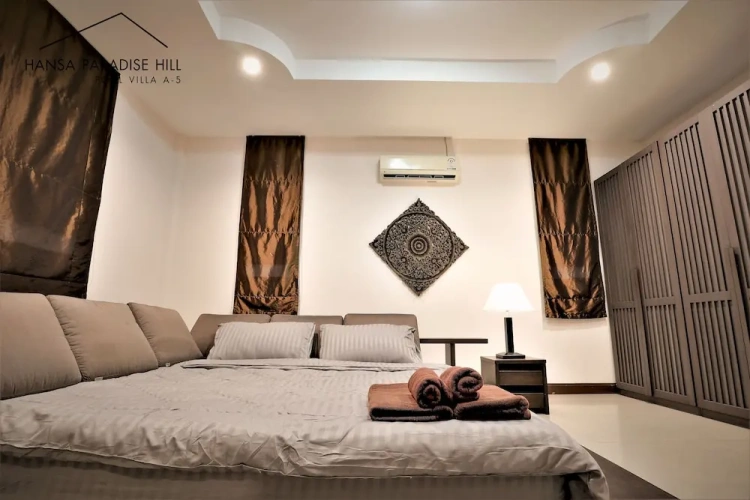 3 Bedrooms Family Villa with pool view