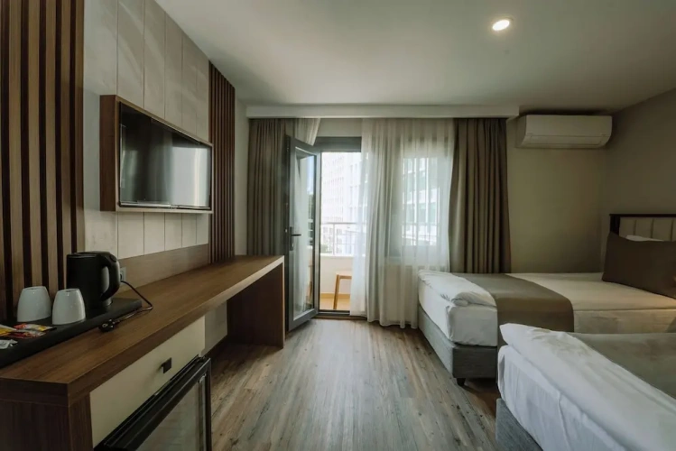 Deluxe Double room with balcony