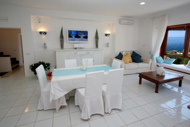 Villa DiamondOver view