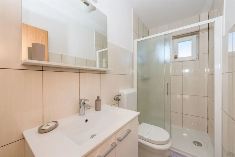 Apartment Ante