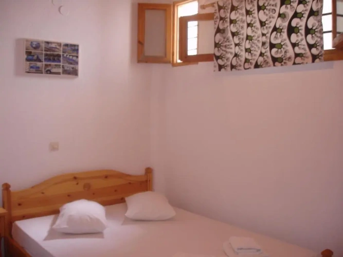 Economy Double Basement room