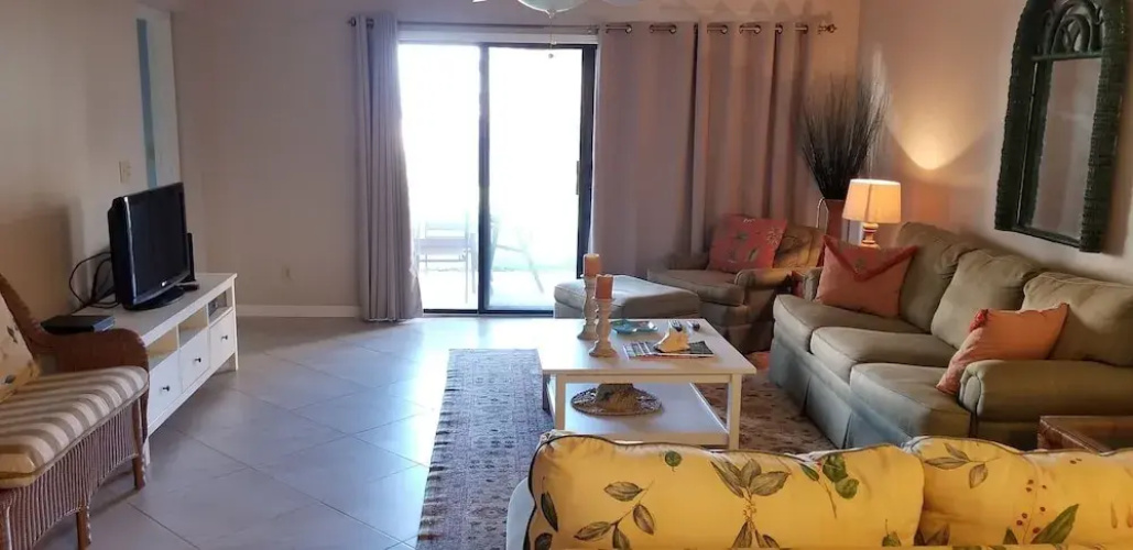 2 Bed, 2 Bath, Ocean View, Poolside - Sea Place 13137
