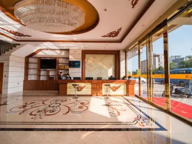 Dongxing Junwen Hotel