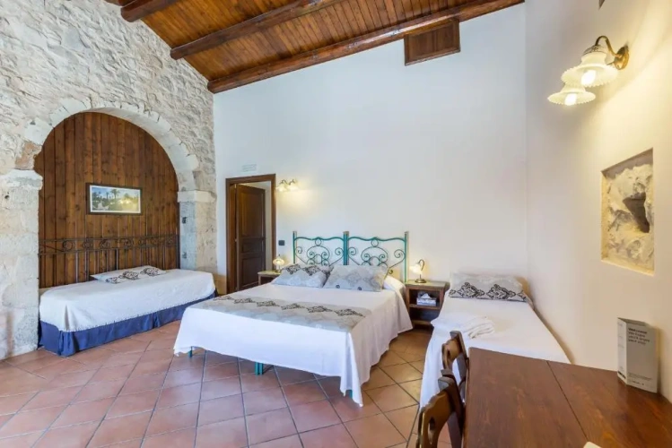 Standard Quadruple room