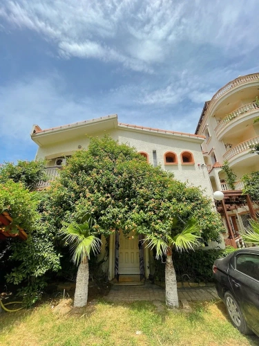 Classic Villa
