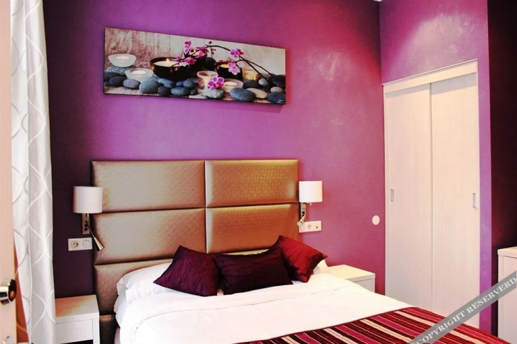 Irin Hotel