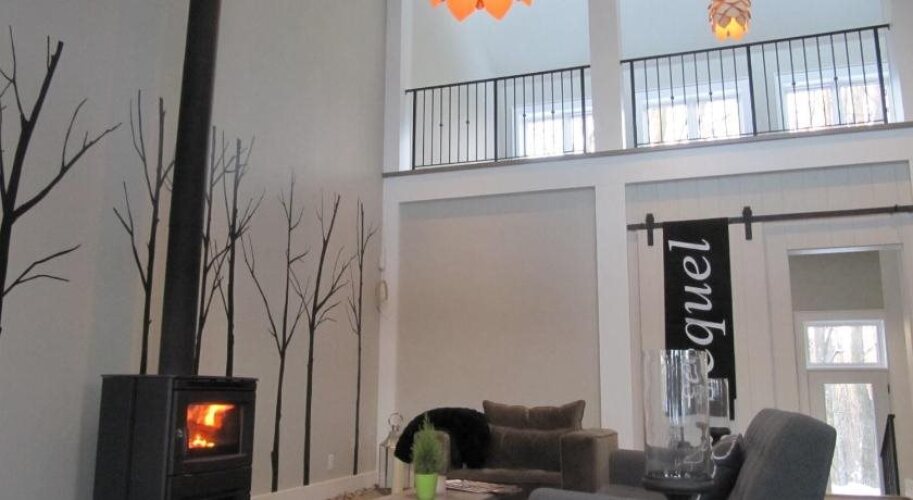 Sequel Inn CreemoreOver view