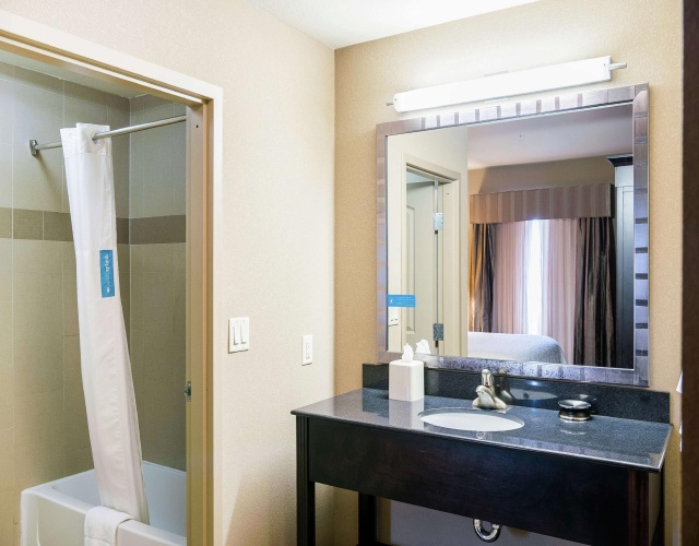 Double Suite