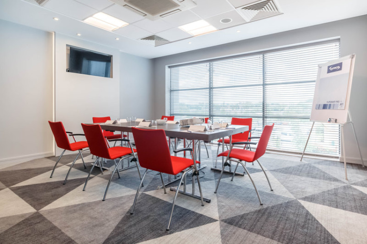 Holiday Inn Express Birmingham - Walsall photo 26