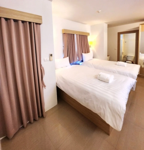 Standard Twin room