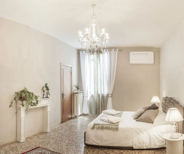 Design Palace Apartments