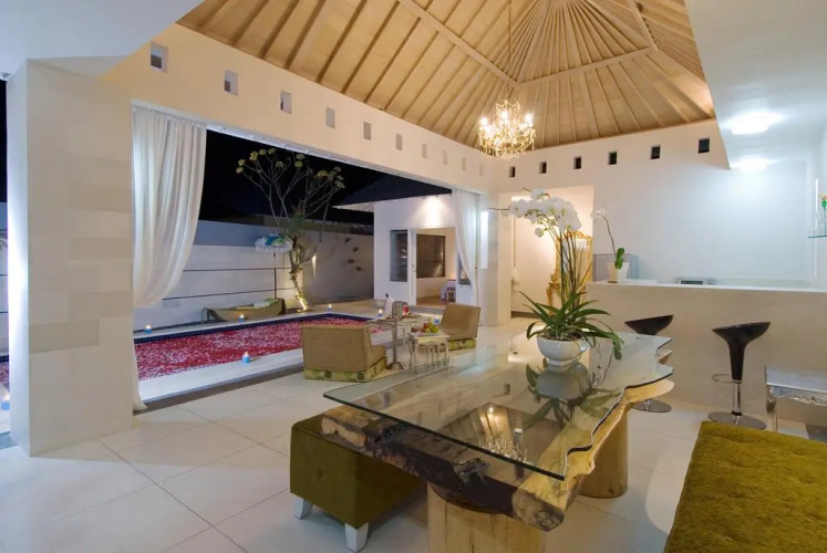 Kaisa Villa Seminyak