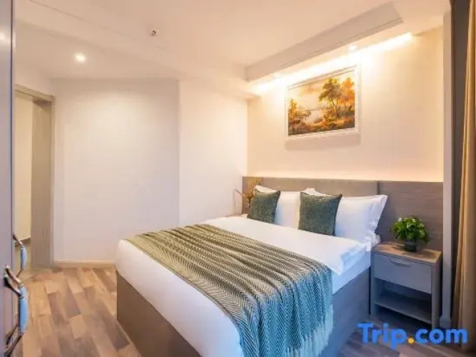 2 Bedrooms Suite
