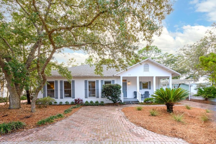 3 Bedrooms Cottage