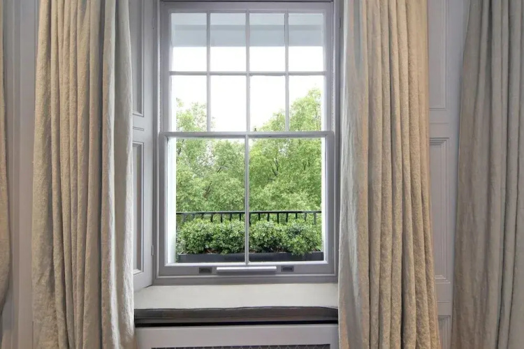 Cadogan Square Ii