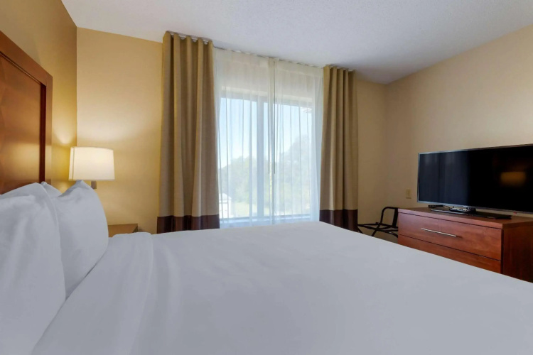 Comfort Inn & Suites Cambridge
