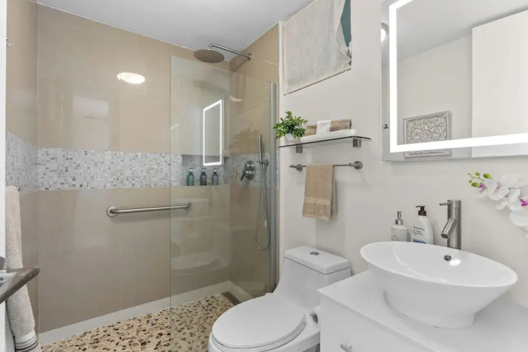 Playas Del Yunque Condo: Pool & Beach Access