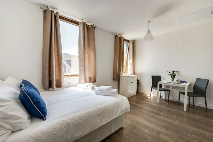 Stylish And Sleek Studio In Liverpool
