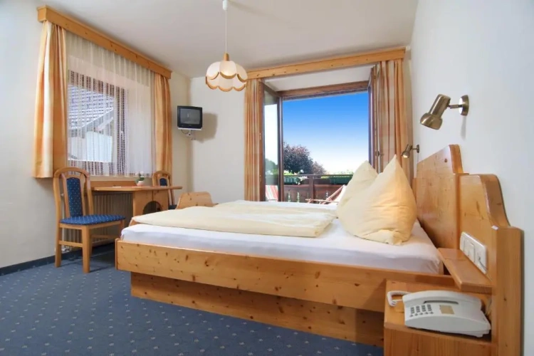 Standard Double room with balcony