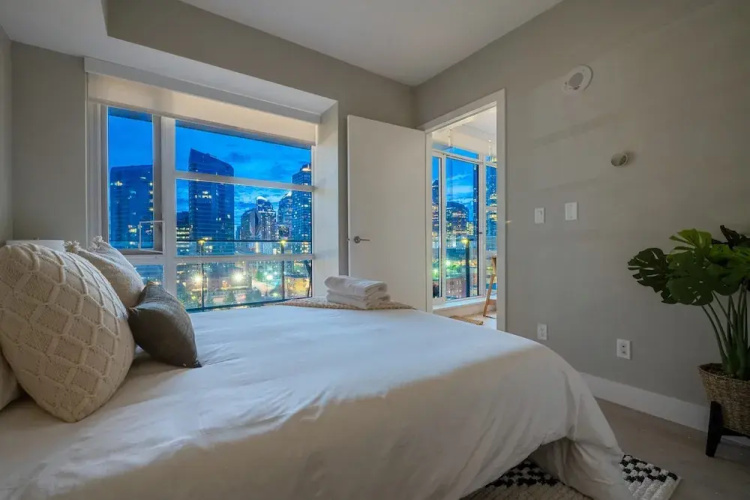 NEW The Draper Luxury Unit Prime Location