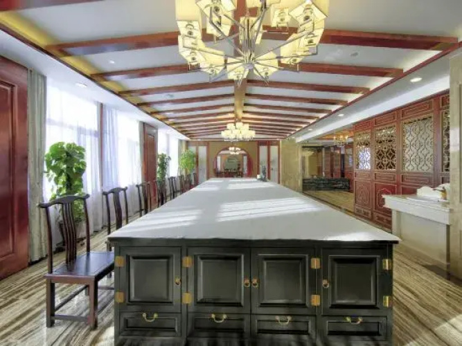 Dingsheng Hotel