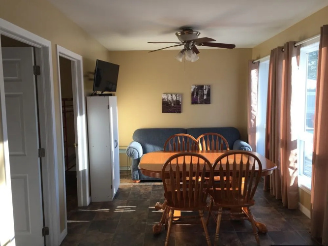 Wu Wu's Cabins