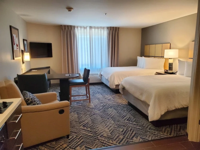 Quadruple Suite