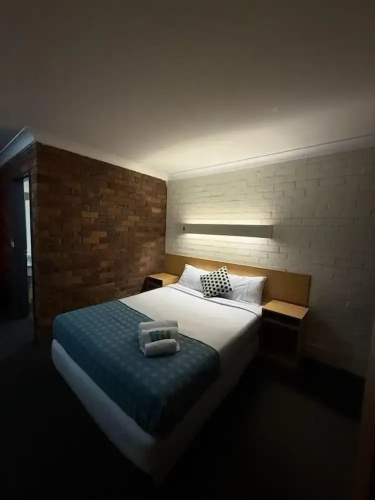 Arabella Motor Inn