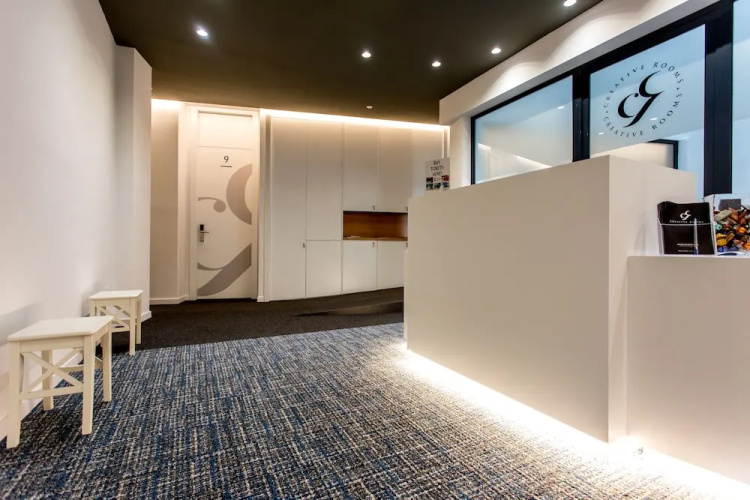 Boutique Creative Rooms
