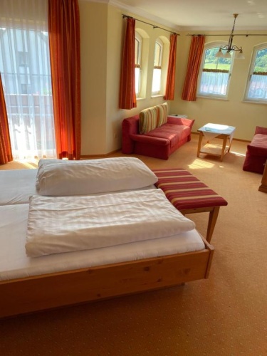 Suite with balcony