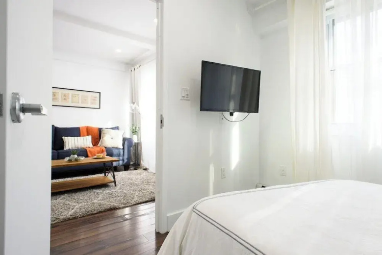809 Midtown Apartments