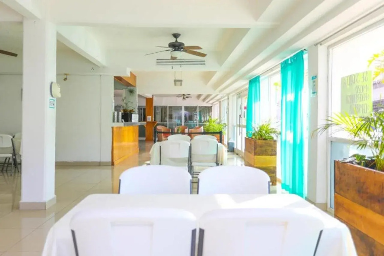 Terracaribe Hotel - In Cancun (Downtown Cancun)